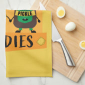 ブリティッシュ・チェダーチーズとピクルス愛好家 キッチンタオル (四つ折り)