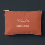 ブリデシュエレガントメイドテラコッタアクセサリーポーチ アクセサリーポーチ<br><div class="desc">Bridesmaid Terracottaアクセサリーエレガントパウチ、注文する前にオンラインのパーソナライズテンプレートを使用して、Bridesmaidの名前をパーソナライズしてください。パーソナル化テンプレートは、カートに追加する前に関連するデザインを適宜変更することにより、メイド・オブ・オーナー（花嫁付き添い人）などの他のゲストロール用に文字をパーソナライズするために容易に使用され結婚る。どのもし文字のフォントサイズも変更したい場合は、ご注文の前に「デザインツールを使って編集クリック」を「更に」に変更してカスタマイズ下さい。</div>