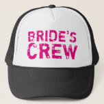 ブリデスクルーヴィンテージバチェロレッテトラック帽 キャップ<br><div class="desc">BRIDES CREWヴィンテージバチェロレッテトラック帽。かわいい色あせた文字ブラックキャッカスタムプとチームの花嫁と花嫁の側近のための文字。おもしろいのグループ結婚のgagアクセサリー、結婚、女の子の夜の外出、女の子の週末の旅行など花嫁、花嫁、メイド・オブ・オーナー（花嫁付き添い人）、groomsmen、securityなどのために自分の小道具を作りなさい。ネオンピンクのグレンギースタイルタイポグラフィデザイン。</div>