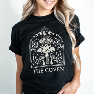 ブリデスメイドダークボーホーコーヴェンバチェロレッテ Tシャツ