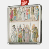 ブリトン人、Gaulsおよびドイツ人の服 メタルオーナメント (左)