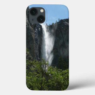 ブリドルヴィル滝ズアットヨセミテ国立公園 iPhone 13ケース