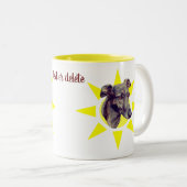 ブリンドルグレイハウンドドッグ顔 パーソナライズされた ツートーンマグカップ (正面右)