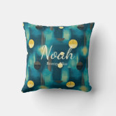 ブリーズブリス – パーソナライズされたティール（緑がかった色）&イエロージオメトリ クッション (裏面)