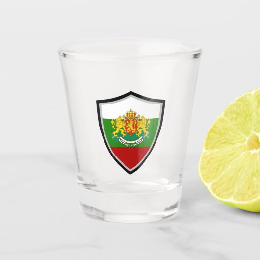 ブルガリア国旗のコートを着た武器 ショットグラス (正面)