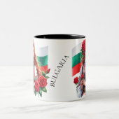 ブルガリア国旗の伝統民俗女性レッドローズ ツートーンマグカップ (中央)
