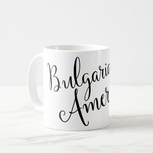 ブルガリア系アメリカ人の絡み合ったハートマグ コーヒーマグカップ (正面左)