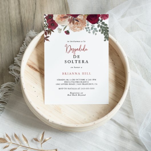 ブルガンディピンク赤面フローラスペインのブライダルシャワー 招待状