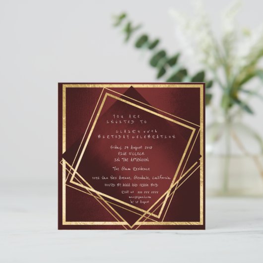 ブルガンディマルーンジオメトリゴールデンスクエア誕生日 招待状 (スタンド正面)