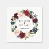 ブルガンディレッド赤面ブルーフローラ結婚リース スタンダードカクテルナプキン (正面)