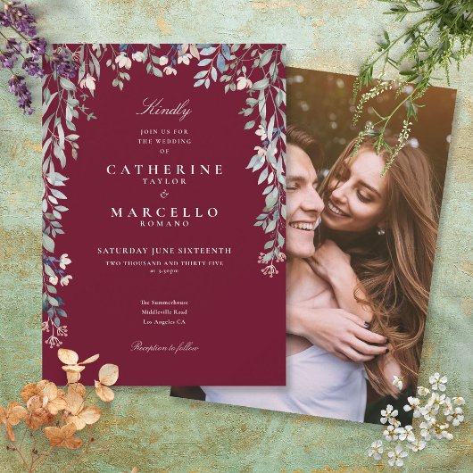 ブルガンディーの野の花の花の写真の結婚式 招待状