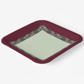 ブルゴーニュとグリーン ペーパープレート (傾斜あり)