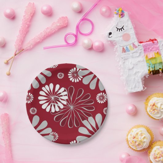 ブルゴーニュとグレーの花の模様 ペーパープレート (パーティー)