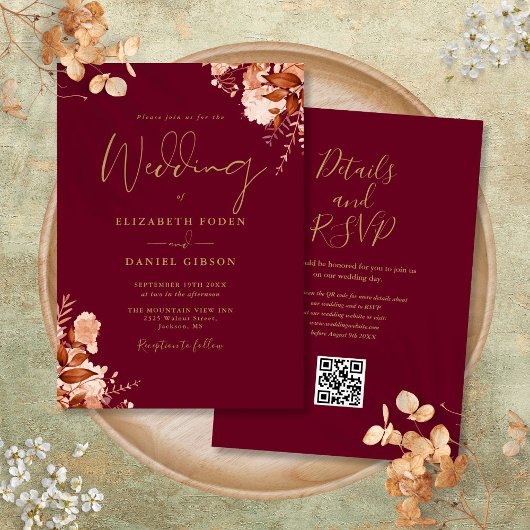 ブルゴーニュとゴールドのQRコードの秋の結婚式 招待状