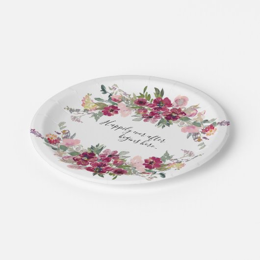 ブルゴーニュと赤面と引用文結婚の ペーパープレート (アングル)