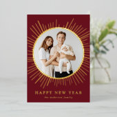 ブルゴーニュと金ゴールド日が差すことハッピーニューイヤー写真 箔シーズンカード (立ち正面)