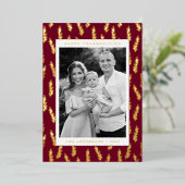 ブルゴーニュと黄金色の葉の写真サンクスギビング 箔シーズンカード (立ち正面)