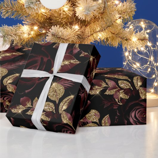 ブルゴーニュエレガントーレッドと金ゴールドバラフローラルパターン ラッピングペーパー (クリスマス)