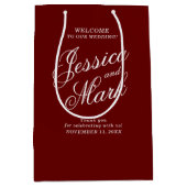 ブルゴーニュシンプルタイポグラフィ結婚ズ・ウェルカム ミディアムペーパーバッグ (正面)