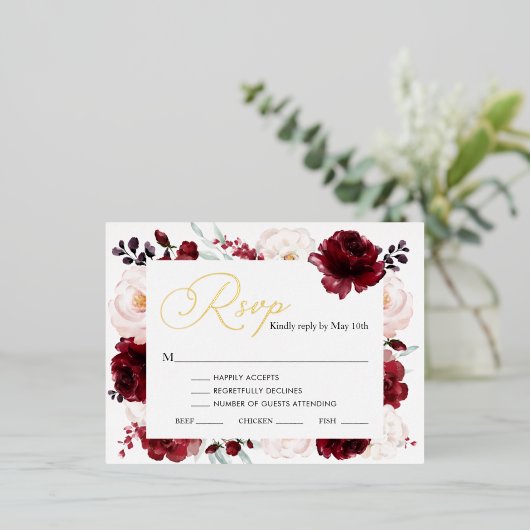 ブルゴーニュフローラ結婚のゴールドフォイルRSVPカード 箔招待状ポストカード (立ち正面)