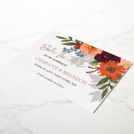 ブルゴーニュ秋ガーデンフローラ結婚式の日付を保存 箔招待状 (回転した状態)