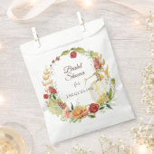 ブルゴーニュ秋フローラホワイトパンプキンブライダルシャワー フェイバーバッグ (クリップ留めされた状態)