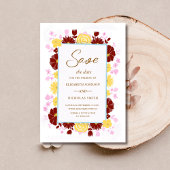 ブルゴーニュ色のピンクと黄色のフローラエレガントな結婚式 セーブザデート