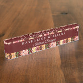 ブルゴーニュ赤エレガントフローラモダンパーソナライズされた デスクネームプレート (側面)