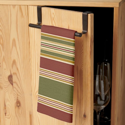 ブルゴーニュ赤緑オークレイエロストライプー色パターン キッチンタオル (三つ折り)