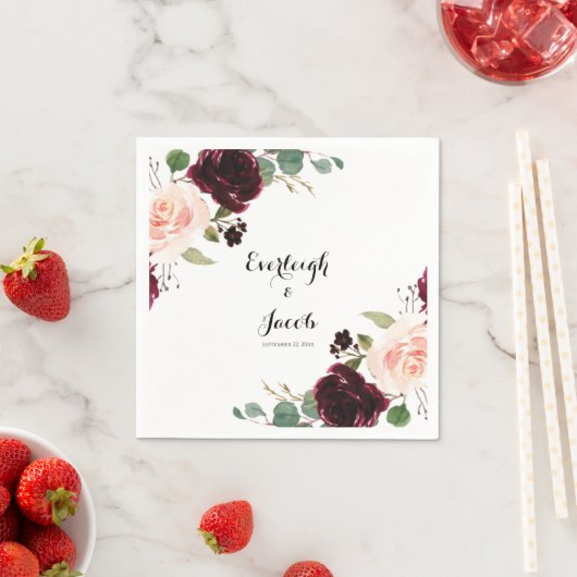 ブルゴーニュ赤面ピンクフローラユーカリ結婚ス スタンダードカクテルナプキン (インサイチュ)