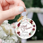 ブルゴーニュ赤面フローラリース結婚メイド・オブ・オーナー（花嫁付き添い人） キーホルダー<br><div class="desc">このキーチェインは感謝していお客様のメイド・オブ・オーナー（花嫁付き添い人）のギフトとして結婚設計される。ボホエレガントシックなデザインは素朴な手の水の色のデザイン絵を描とバラと花のリースのブルゴーニュ、赤、赤面ピンク。その文字は書台本エレガント文字で書かれており、彼女の名前とデートの余地が結婚ある。特別な日感謝していに参加するのに最適な方法！</div>