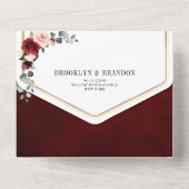 ブルゴーニュ赤面モダンフローラジオメト結婚リすべて オールインワン招待状 (裏面)