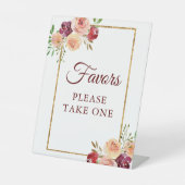 ブルゴーニュ金ゴールドフローラシック秋結婚式の引き出物 台座サイン (正面)