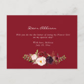 ブルゴーニュ開花は私のフラワーガールカードになる インビテーションポストカード (裏面)