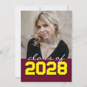 ブルゴーニュ&イエローチャルボードフィルムストリップ卒業 招待状 (裏面)