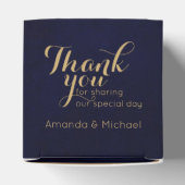 ブルゴーニュ・レッド・ネイビー素朴フローラボ結婚ーホ フェイバーボックス (上部)