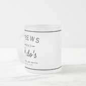 ブルズと私はブルワリーテーマ結婚のビールマグ フロストグラスマグカップ (正面左)