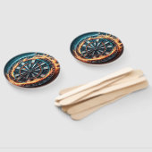 ブルズアイ爆発を伴う燃えるようなダーツボード ハンドファン (組立なし)