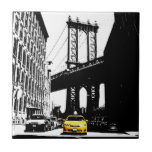 ブルックリンブリッジニューヨークシティニューヨークNYCイエロータクシー タイル<br><div class="desc">ブルックリンブリッジイエロータクシーニューヨークシティニューヨークNy Nycセラミックタイル。</div>