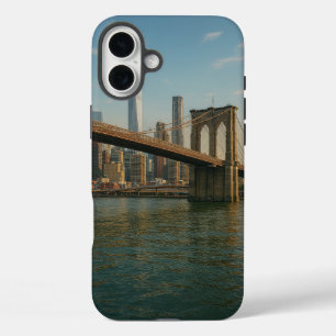 ブルックリンブリッジ&NYCスカイライン iPhone 16 PLUSケース