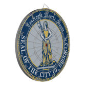 ブルックリン（ニューヨーク市のボロー）シール ダーツボード (正面左)