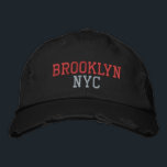 ブルックリンNYCピンクアンドブラックヴィンテージスタイル 刺繍入りキャップ<br><div class="desc">BROOKLYN NYCブラックヴィンテージスタイルの綿帽子に動揺してピンクの刺繍。刺繍は、「編集デザイン」ツールボタンを選択して他の色の選択にカスタマイズ可能。メインアイテムページで色の選択を選択することもできます。</div>