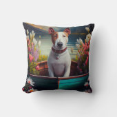 ブルテリアがパドルに：風光明媚な冒険 クッション (正面)