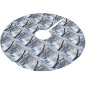 ブルテリアは雪のクリスマスを許した ブラッシュドポリエステルツリースカート (アングル)