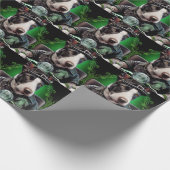 ブルテリア犬が自転車を運転する聖パトリックの日 ラッピングペーパー (角)