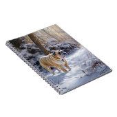 ブルドッグがそれを雪のクリスマスのブラシを渡す ノートブック (右側)