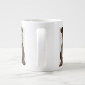 ブルドッグを抱く ジャンボコーヒーマグカップ (裏面)