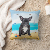 ブルドッグフランスのオンビーチ クッション (ブランケット)