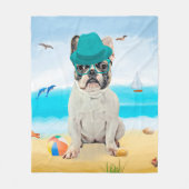 ブルドッグフランスのオンビーチ フリースブランケット (正面)