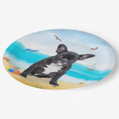 ブルドッグフランスのオンビーチ ペーパープレート (アングル)